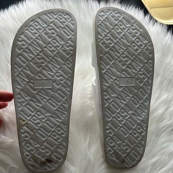 Old Navy Sandals Tye-Dye - Picture 3 of 3